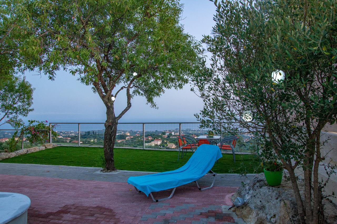 Le Paradis D' Elli Lakithra Bagian luar foto